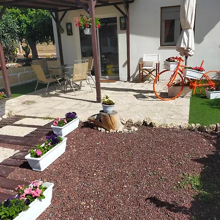 Daita 1 Alpesi faház Granadilla de Abona